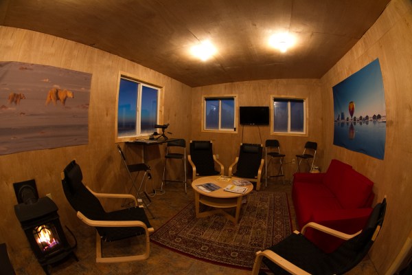 lounge/dining room in arctic expedition cabin