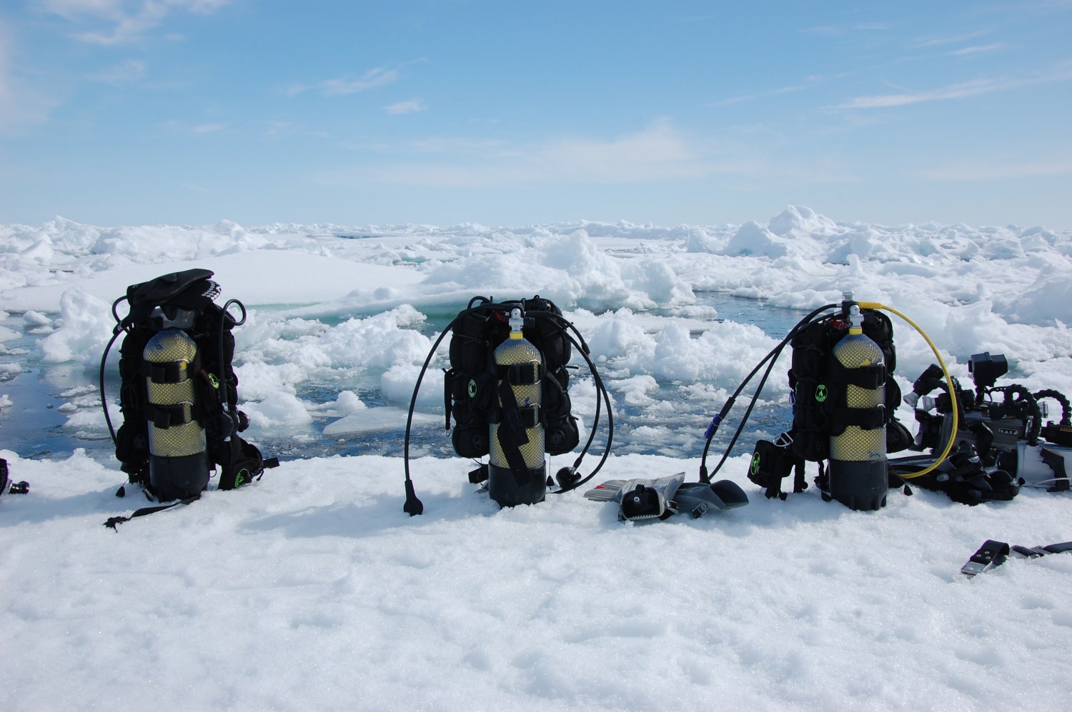 Ice course. Подледный дайвинг. Акваланг зимний. Зимний дайвинг в Арктике. Акваланг в Антарктиде.