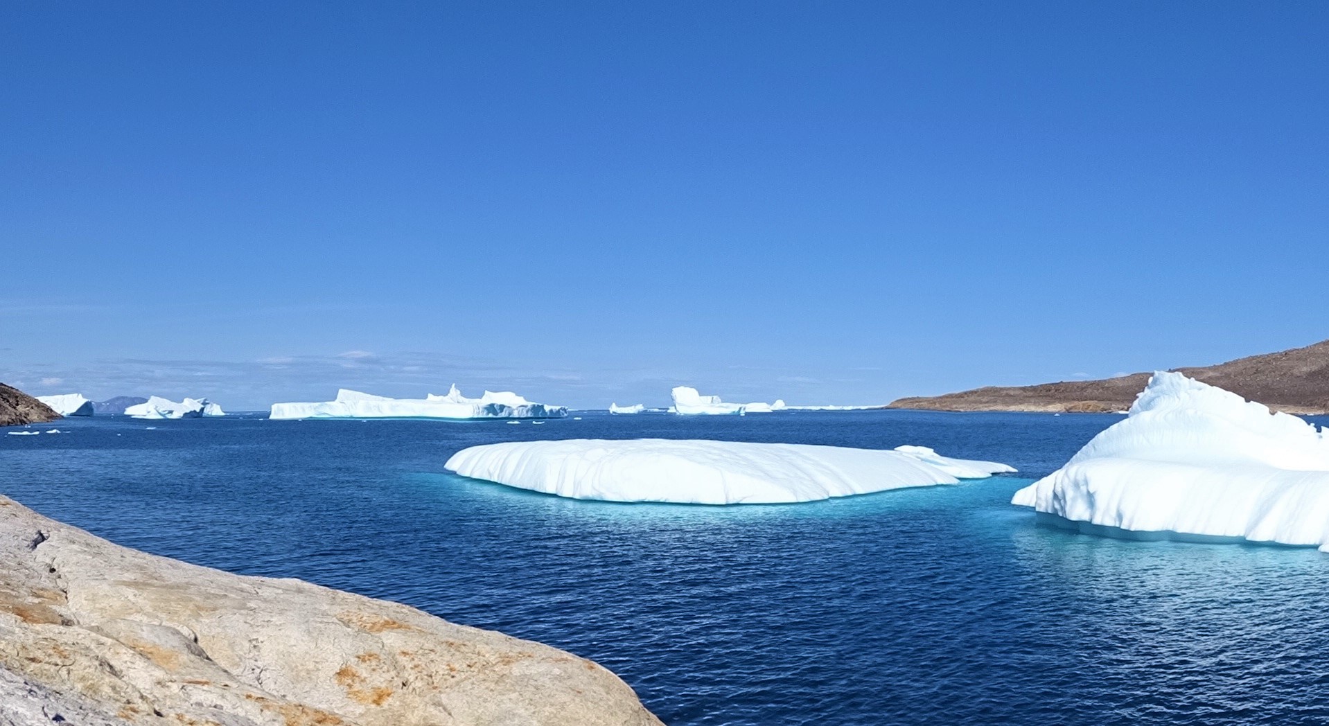 Summer In The Arctic: A Photographic Tour - Arctic Kingdom